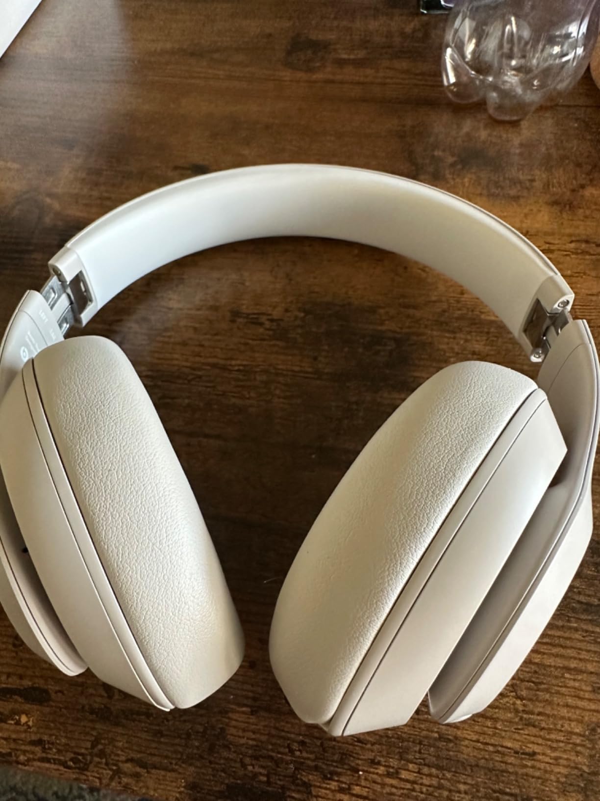 Beats Studio Pro Premium Wireless Over-Ear Headphones- Up to 40-Hour Battery Life, Active Noise Cancelling, Great for Travel & Commuting, Apple & Android Compatible - Exclusive Sand Gray customer photo 1