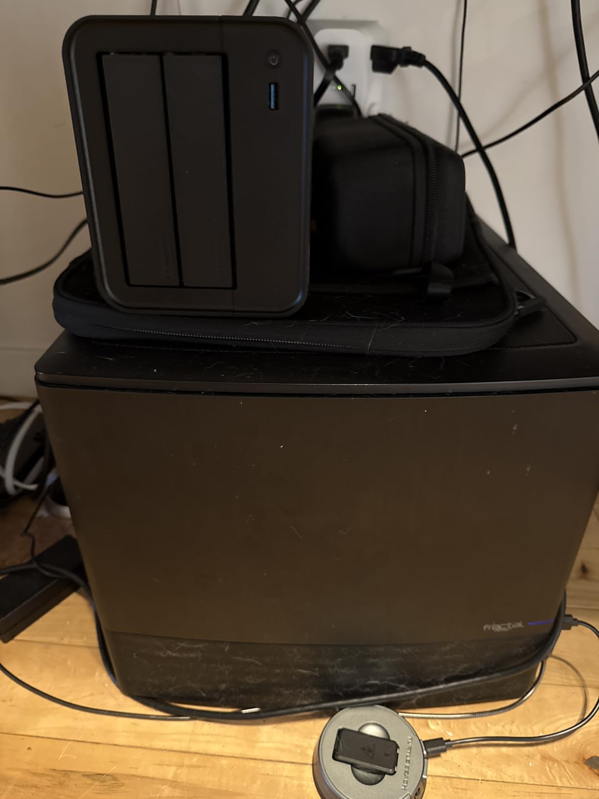 TERRAMASTER F2-425 2-Bay NAS Intel x86 Quad-Core CPU 4GB RAM (Diskless) | 2.5GbE LAN customer photo 1