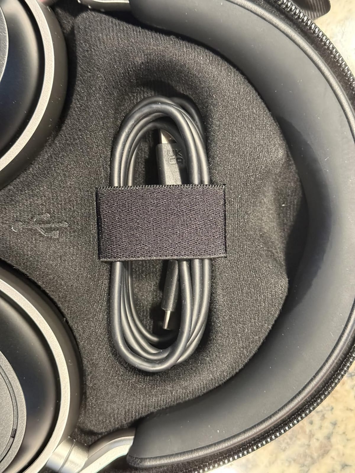 Sennheiser HDB 630 Wireless Audiophile Headphones with Incl. Hi-Res Dongle | Included BTD 700 for high resolution audio, parametric EQ in-app and crossfeed function. customer photo 2