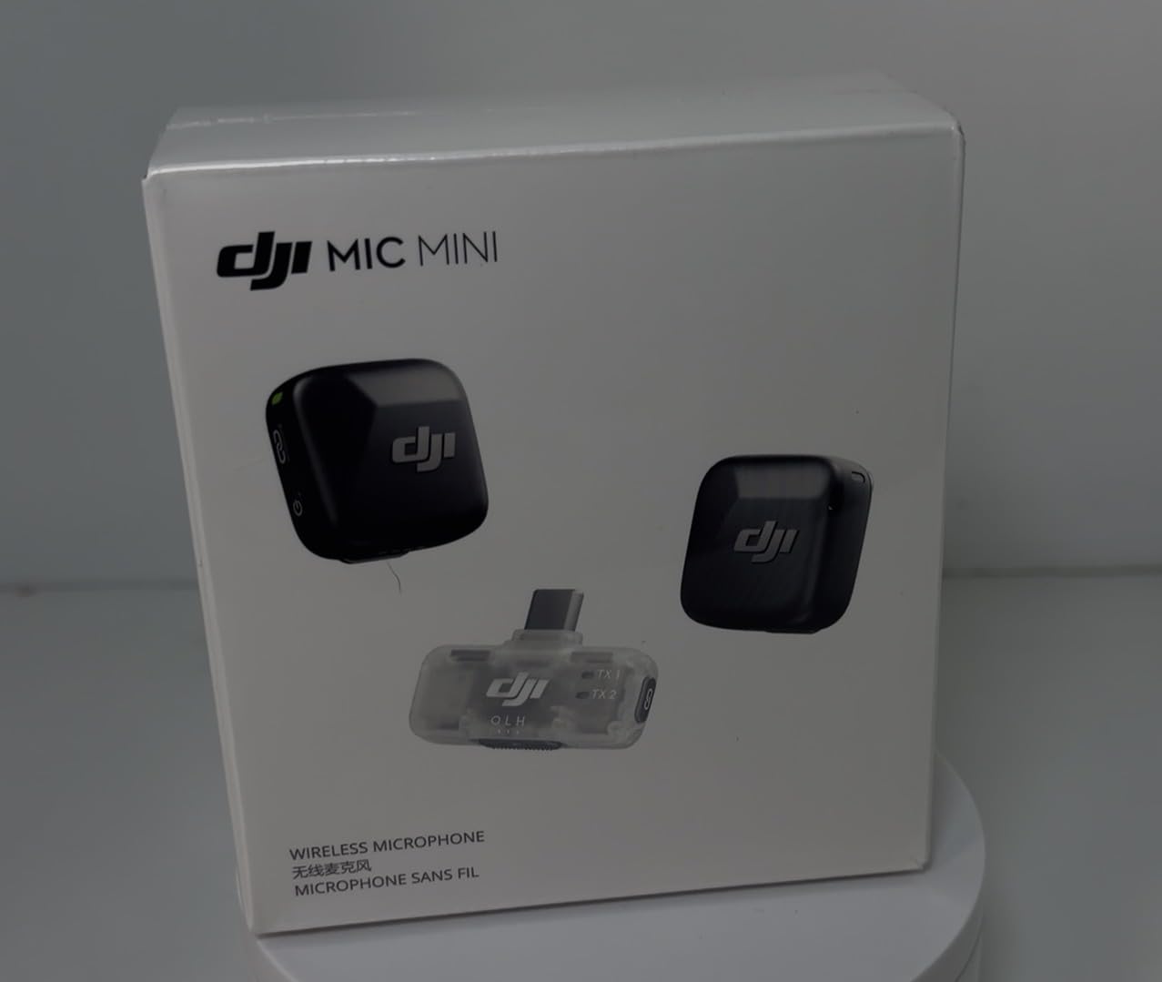 DJI Mic Mini (2 TX + 1 Mobile RX), Ultralight, Active Noise Cancelling | Wireless Lavalier Microphone for iPhone 17/16/15 & Android/PC/Tablet, Plug-and-Play, 300m Transmission, Youtube, Vlog customer photo 2