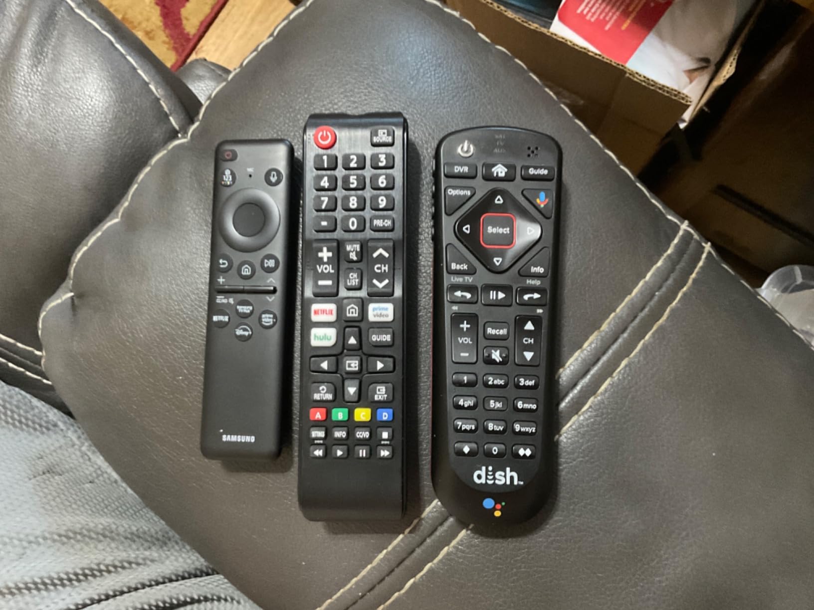 Universal TV Remote Control for Samsung LG Vizio TCL Hisense Sony TVs | Single remote, great value, no setup. Wide TV compatibility. Reliable IR tech. Quick streaming buttons. Long-lasting build. customer photo 1