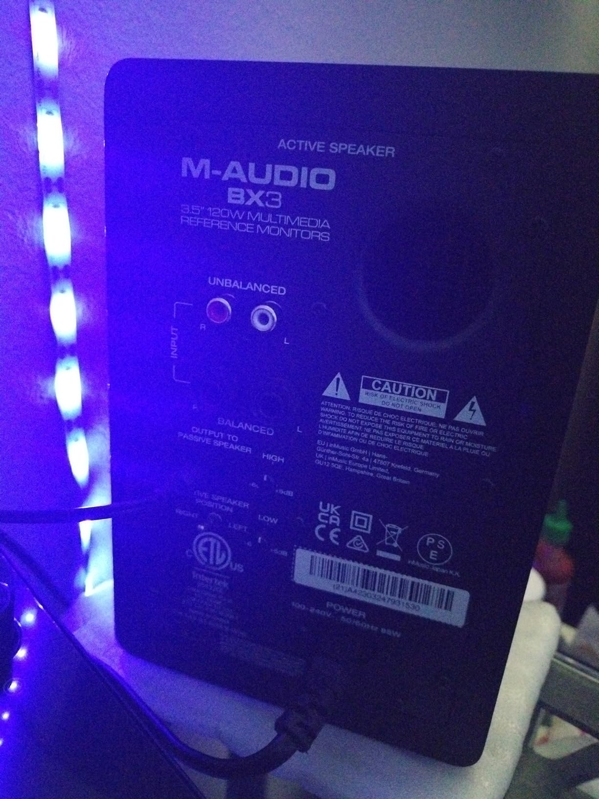 M-AUDIO BX5BT 5 inch Desktop Studio Monitors Pair, Bluetooth, DSP, App Control, for Mixing, Video Editing, Podcasting, Music Production Software Suite Included customer photo 2