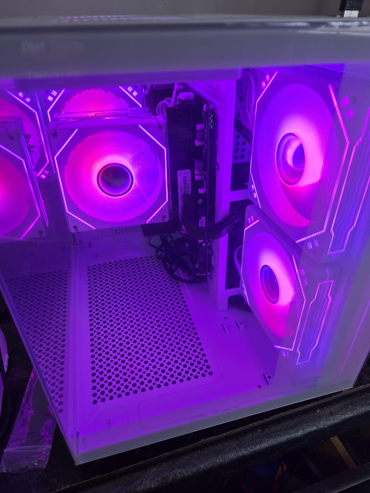 suevery Pre-Built Gaming PC RTX 3050 6G Ryzen5 Desktop Computer | 16G DDR4 RAM, AMD R5 6Cores 3.6G Up to 4.1G, NVMe 512G SSD, WiFi 6 Tower White Home Office 4K 2K Bundle Gamer customer photo 1