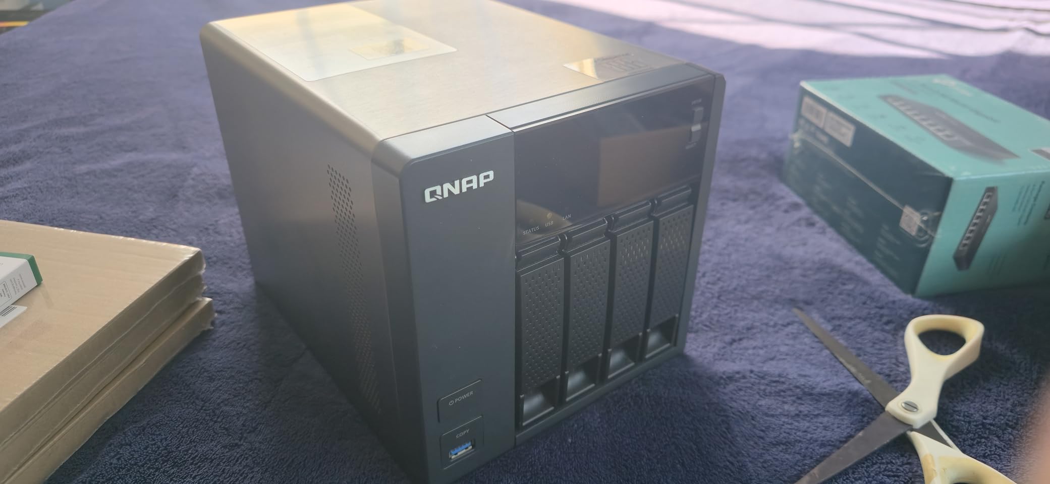 QNAP TS-453E-8G-US 4 Bay Desktop NAS | Intel Quad-core CPU burst up to 2.9 GHz with 8GB RAM customer photo 2