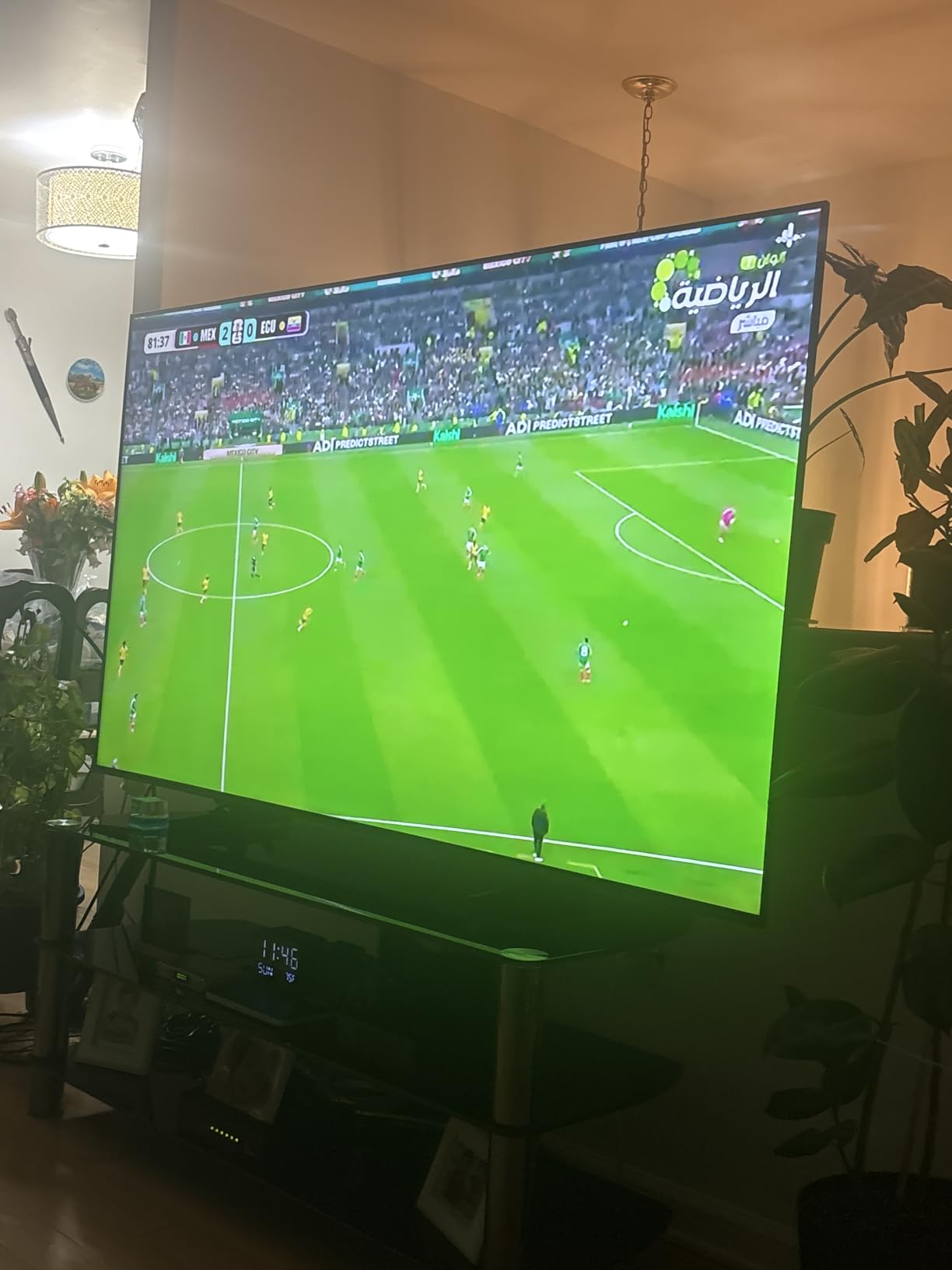 Samsung 43-Inch Class M70H Series, Mini LED, 4K, Smart TV, 2026 Model | Samsung Vision AI Companion, Mini LED Processor 4K, Pure Spectrum Color, Motion Xcelerator + DLG 120Hz customer photo 1