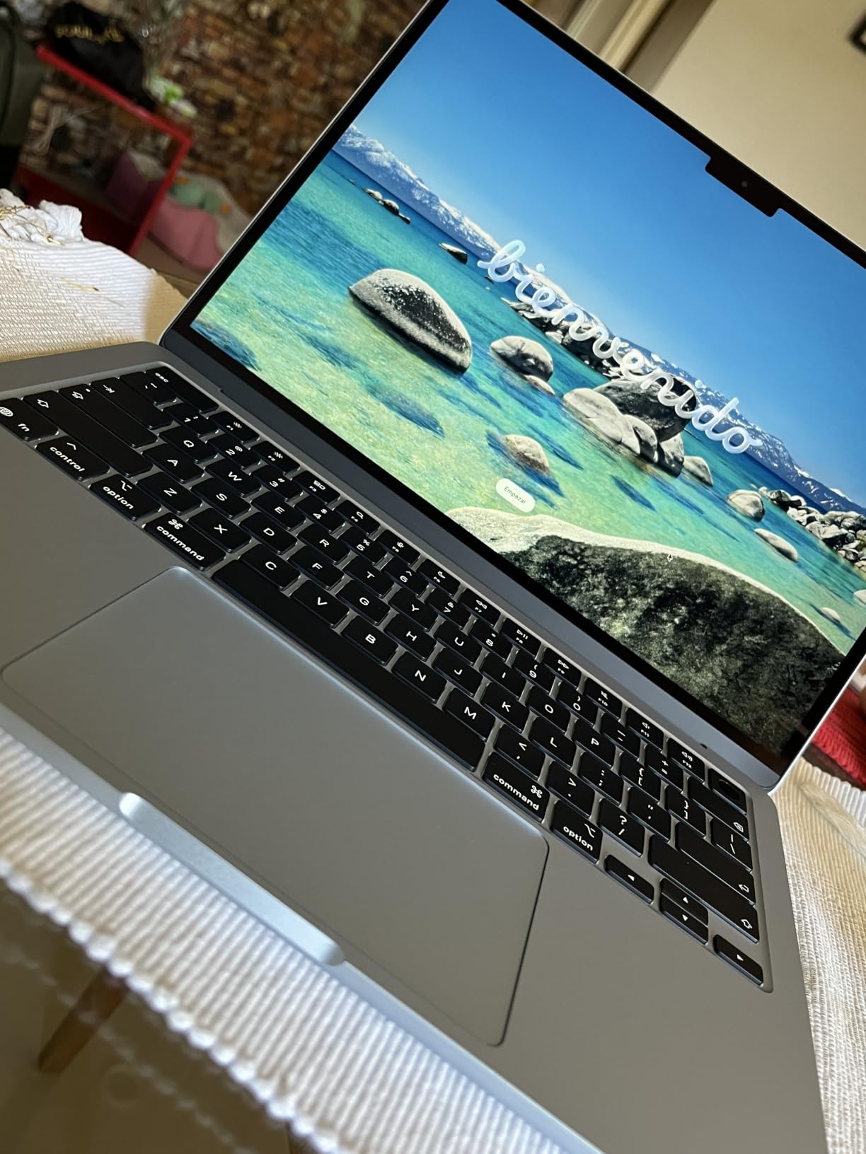 Apple 2026 MacBook Air 13-inch Laptop with M5 chip: Built for AI, 13.6-inch Liquid Retina Display, 16GB Unified Memory, 512GB SSD, 12MP Center Stage Camera, Touch ID, Wi-Fi 7; Midnight customer photo 2