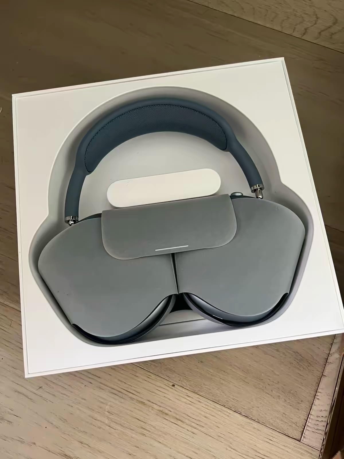 Apple AirPods Max 2 Wireless Over-Ear Headphones - Midnight | Active Noise Cancellation, Adaptive Audio, Personalized Spatial Audio, Live Translation, Bluetooth Headphones for iPhone customer photo 2