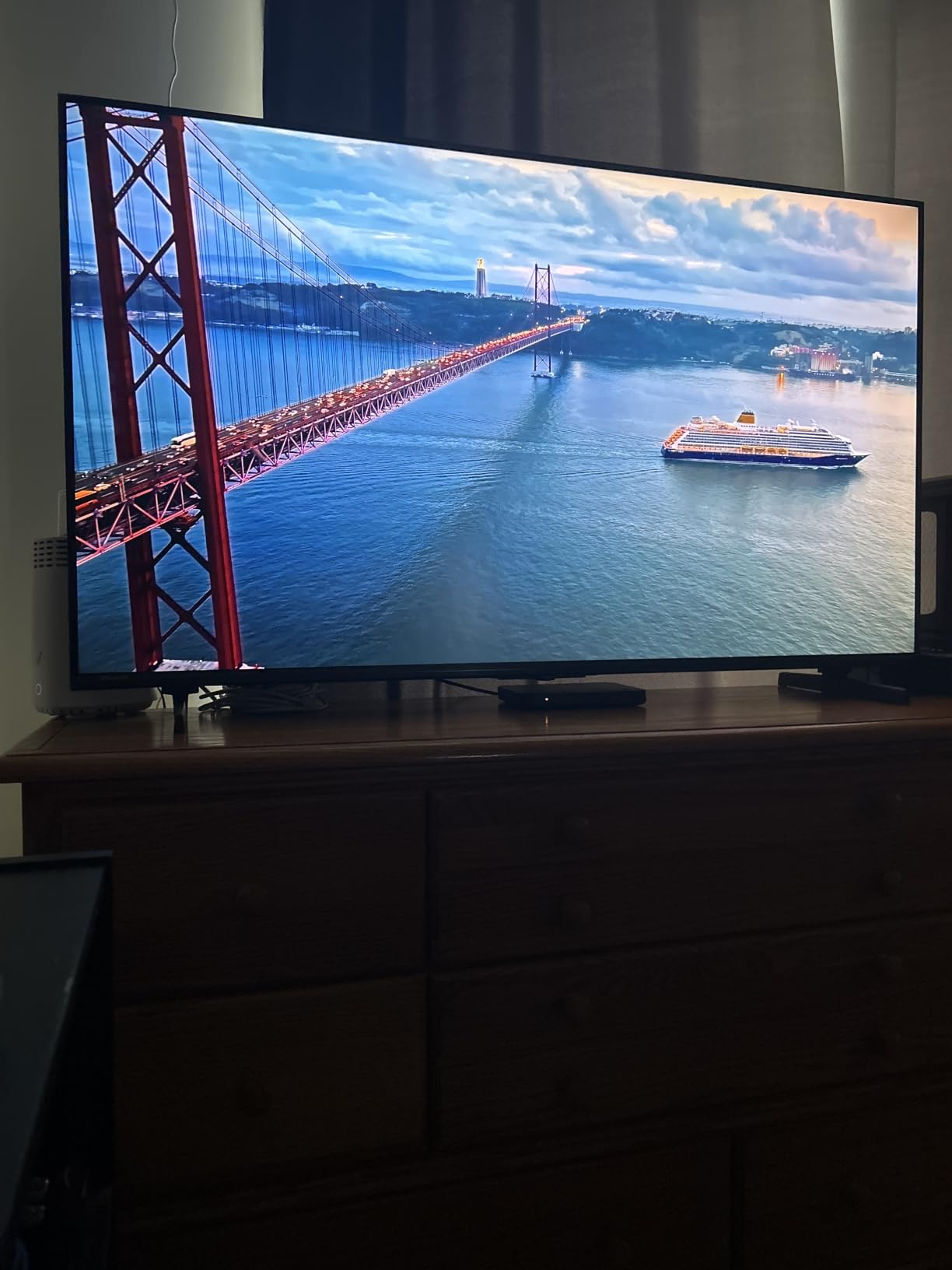 Hisense 65