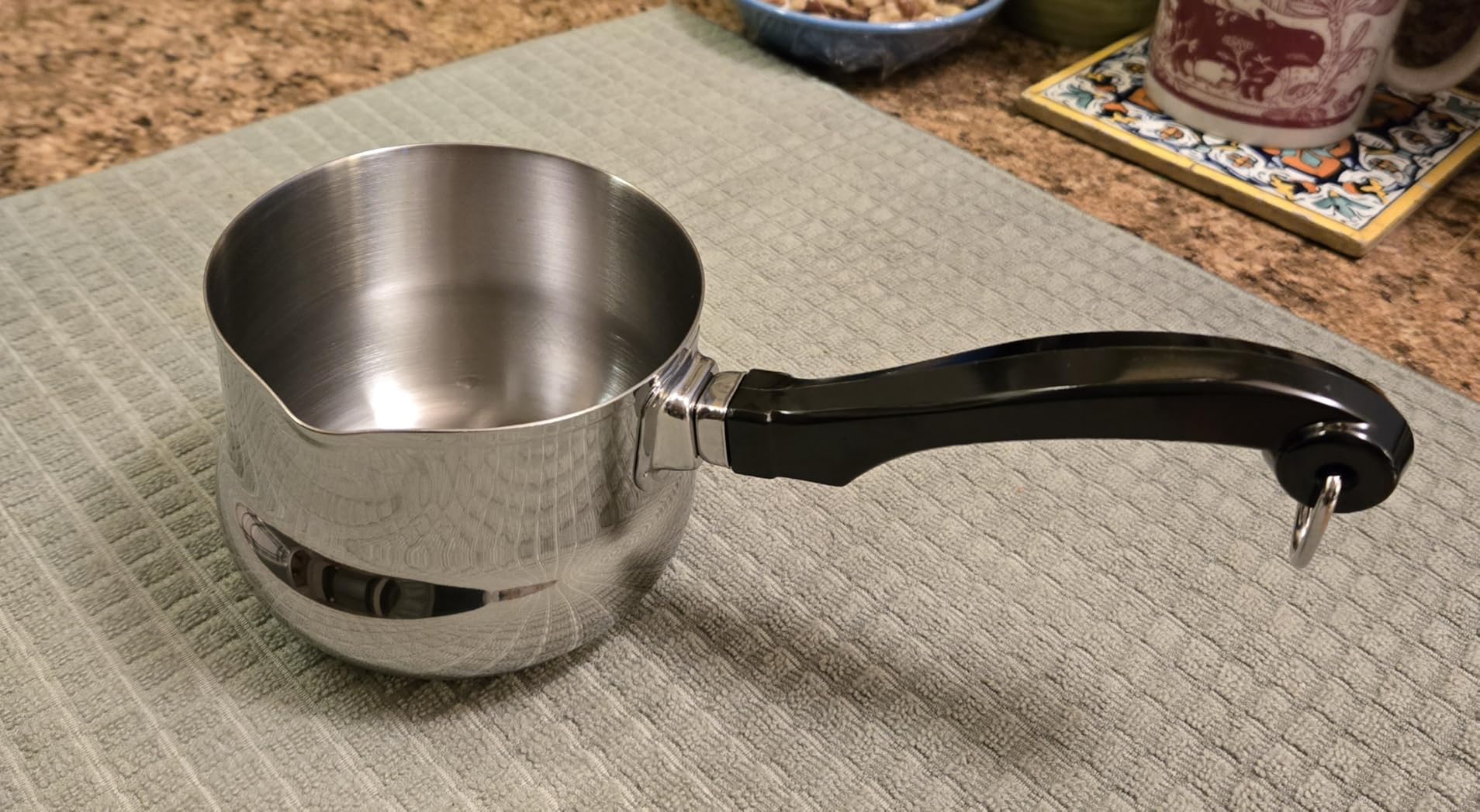 Farberware Classic Series Stainless Steel Stockpot with Lid, 6-Quart customer photo 1