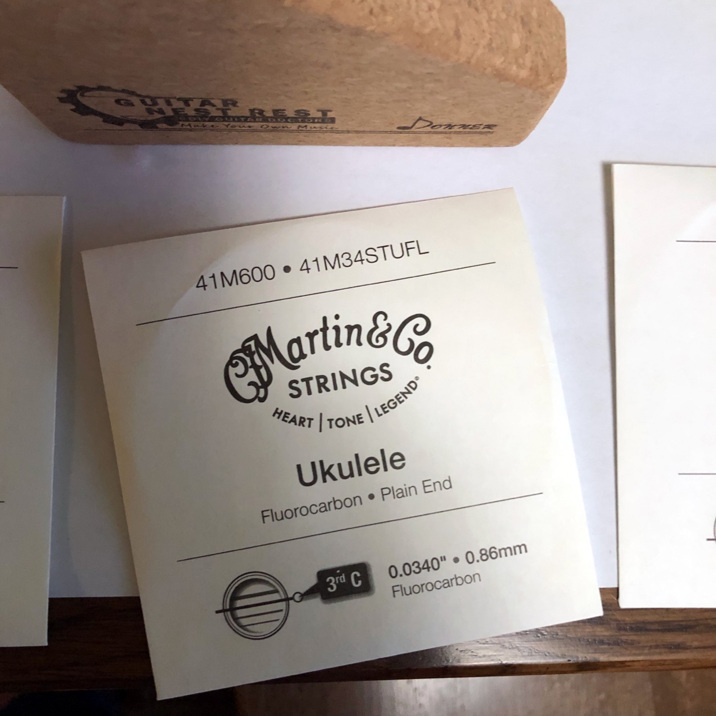 Martin Ukulele Strings – Fluorocarbon, Soprano/Concert Gauge | Warm, Clear Tone with Long-Lasting Tuning Stability | 4-String Set for Soprano or Concert Ukulele customer photo 1