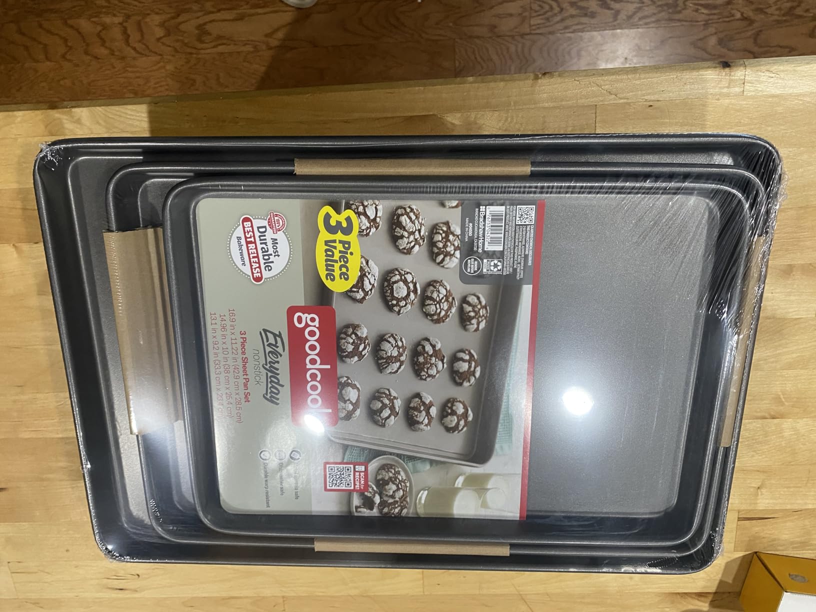 GoodCook Everyday Nonstick Baking Sheet Set, 3 Pack Includes Small (13×9) Medium (15×1) and Large (17×11) Pans Carbon Steel Construction Cookie Sheets Bakeware Set, Gray customer photo 2