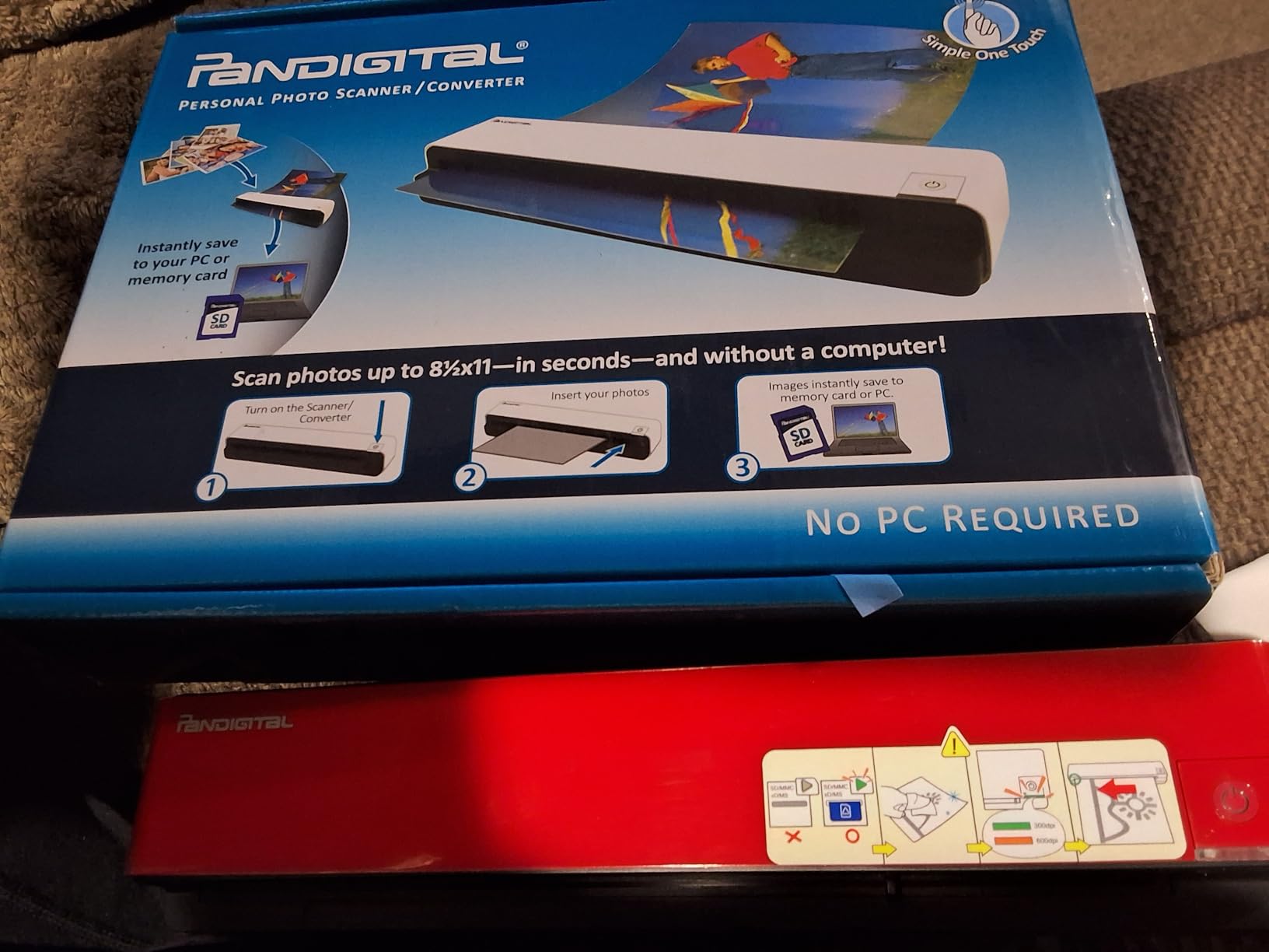 Pandigital Personal Photo Scanner/Converter, White (PANSCN06) customer photo 2