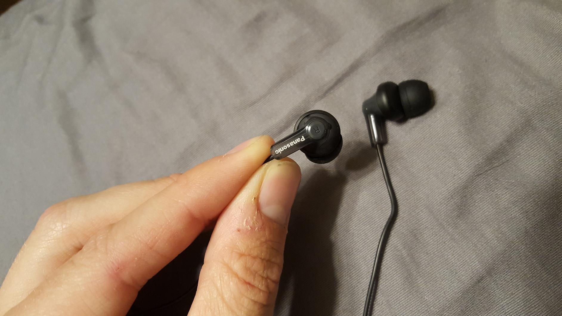 Panasonic ErgoFit Wired Earbuds, In-Ear Headphones with Dynamic Crystal-Clear Sound and Ergonomic Custom-Fit Earpieces (S/M/L), 3.5mm Jack for Phones and Laptops, No Mic - RP-HJE120-K (Black) customer photo 2