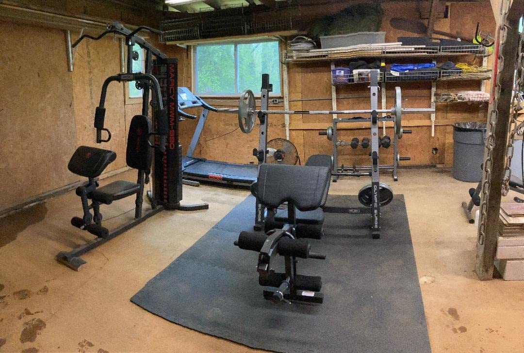Marcy Olympic Workout Bench for Home Gym Strength Training Equipment with Preacher Curl Pad and Weight Rack Storage, White/Black customer photo 2
