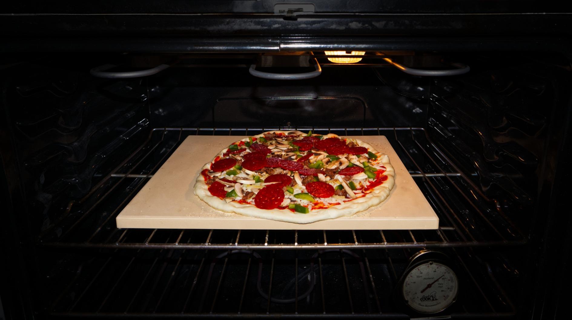 CucinaPro Pizza Stone for Oven, Grill or BBQ, 1/2