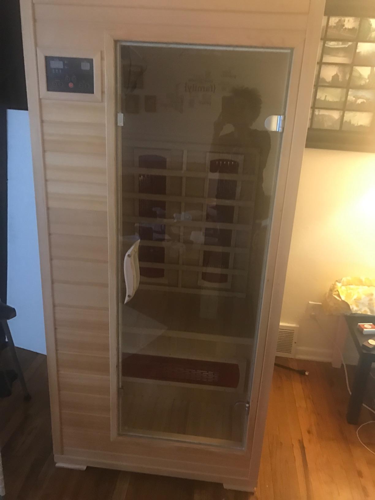 HeatWave Buena Vista 1-2 Person Hemlock Infrared Sauna for Home Use customer photo 1