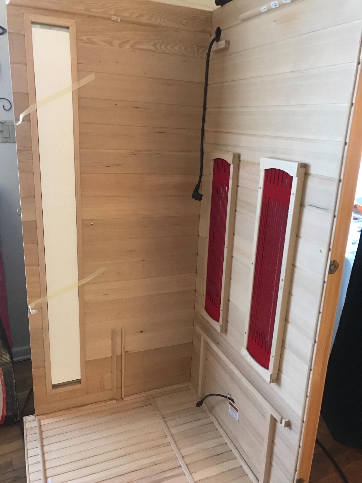 HeatWave Buena Vista 1-2 Person Hemlock Infrared Sauna for Home Use customer photo 2