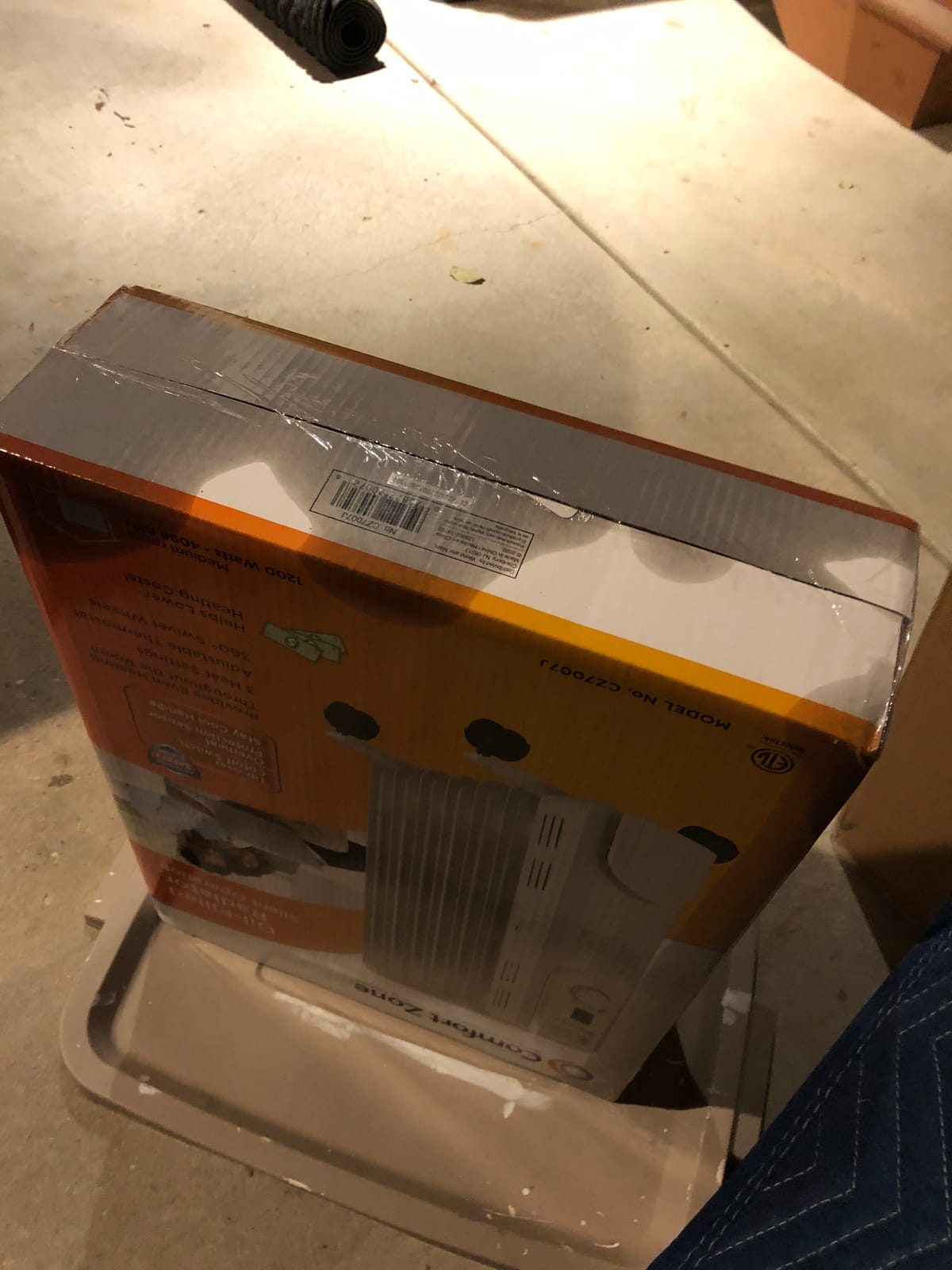 Comfort Zone Electric Oil-Filled Radiant Radiator Space Heater, Never Refill, Adjustable Thermostat, Tip-Over Switch & Overheat Protection System, Ideal for Home, Bedroom, & Office, 1,200W, CZ7007J customer photo 2