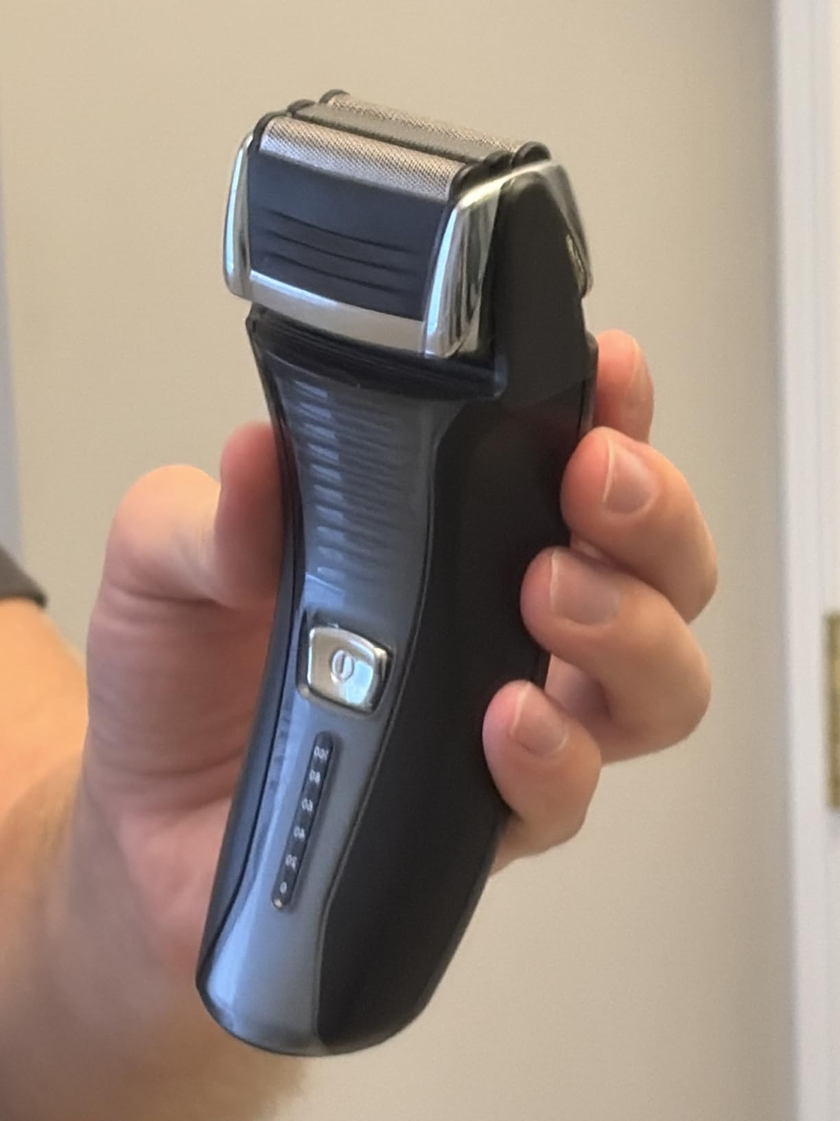 Remington F5 Power Series Foil Shaver for Men, Cordless Rechargeable Razor customer photo 1