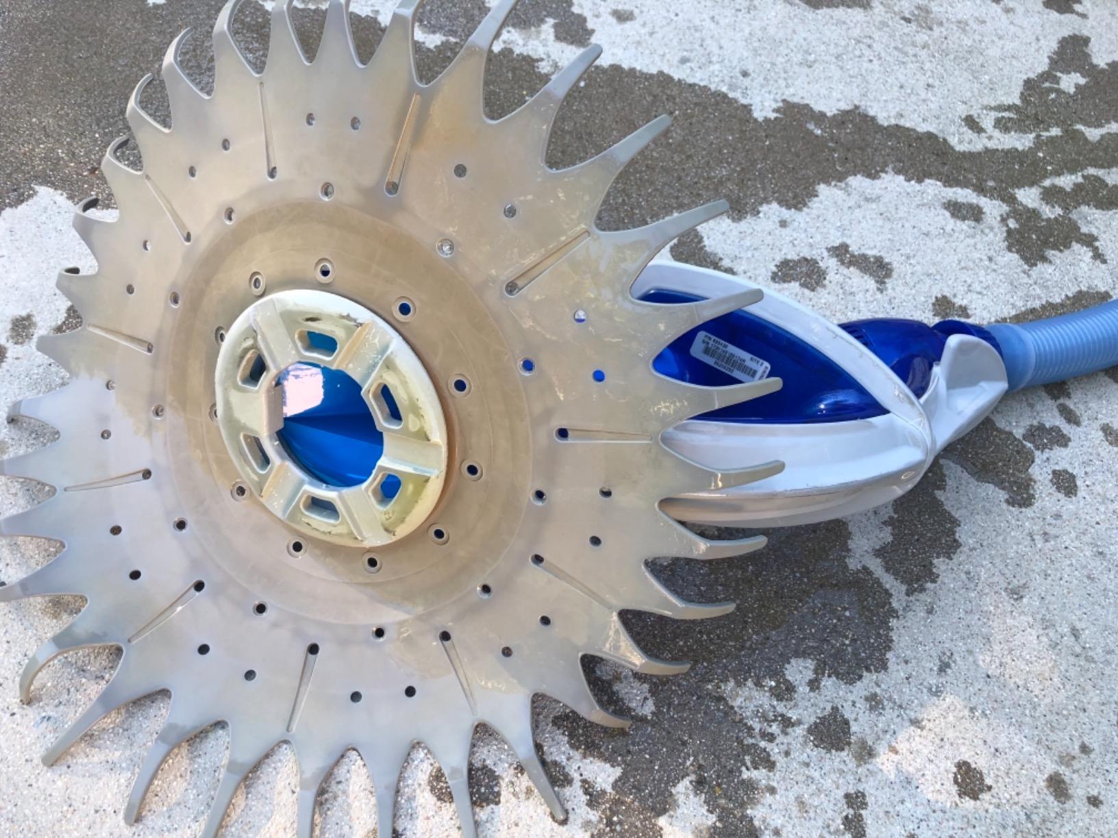 Pentair K60430 Kreepy Krauly Kruiser Automatic Inground Pool Cleaner customer photo 1