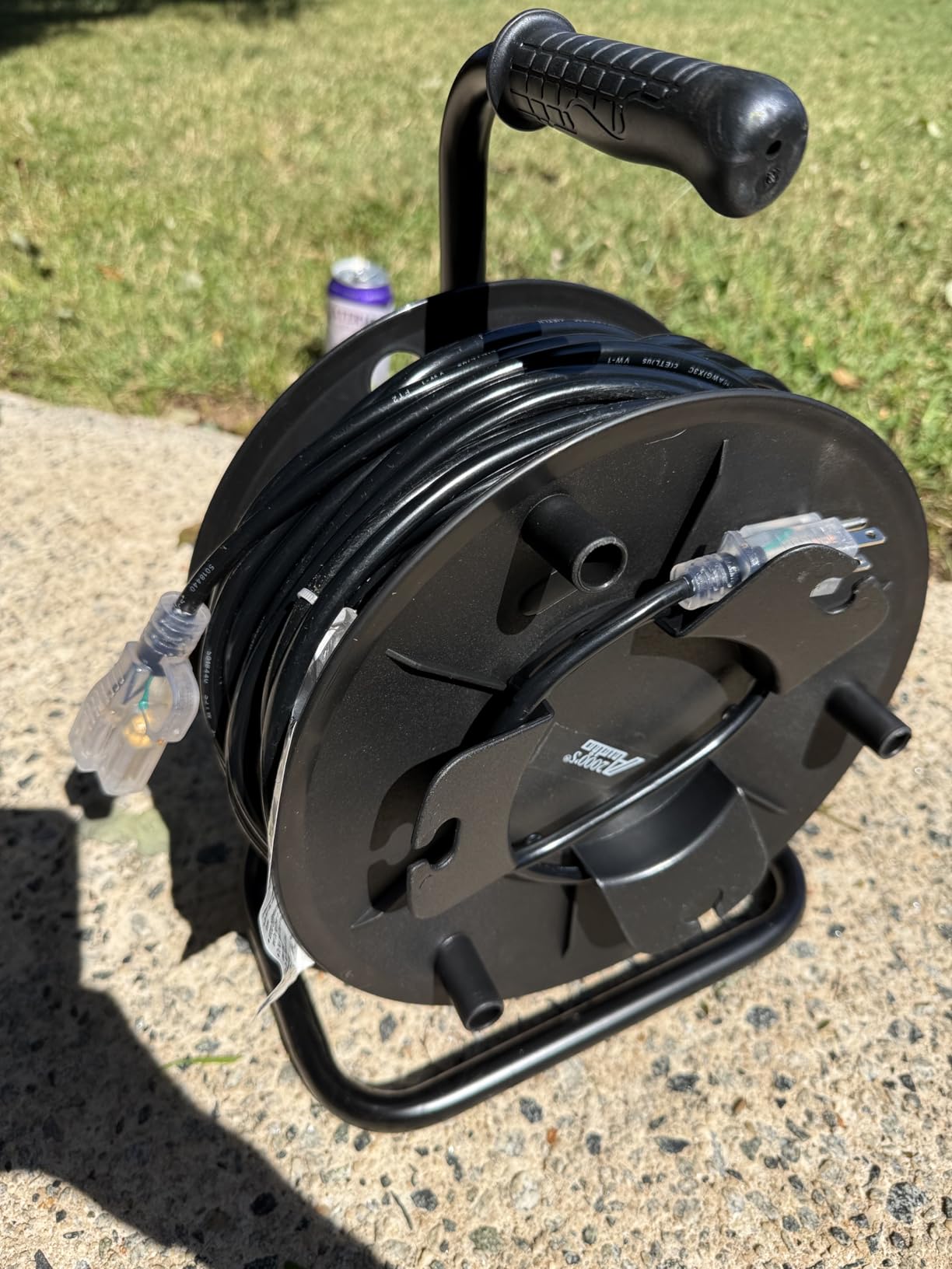 Audio2000'S ADC2716 Cable Reel, Capacity: 330ft of 6mm cable customer photo 1
