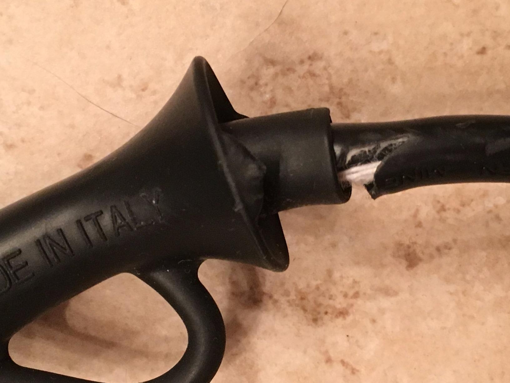 Sam Villa Professional Ionic Hair Dryer, Variable Speed & Heat customer photo 1