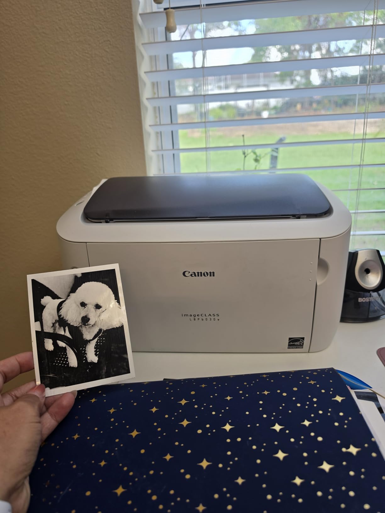 Canon imageCLASS LBP6030w - Monochrome Single-Function Wireless Compact Wireless Laser Printer, 1 Year Limited Warranty, 19 PPM, White - Print Only customer photo 2