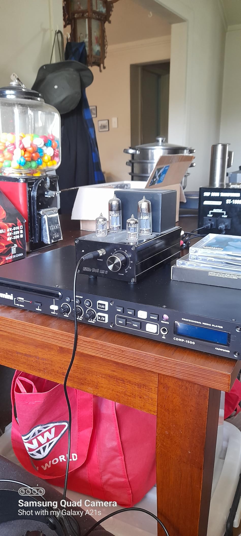 Gemini Rackmount DJ CD Player with USB & Pitch Control (CDMP-1500) customer photo 1