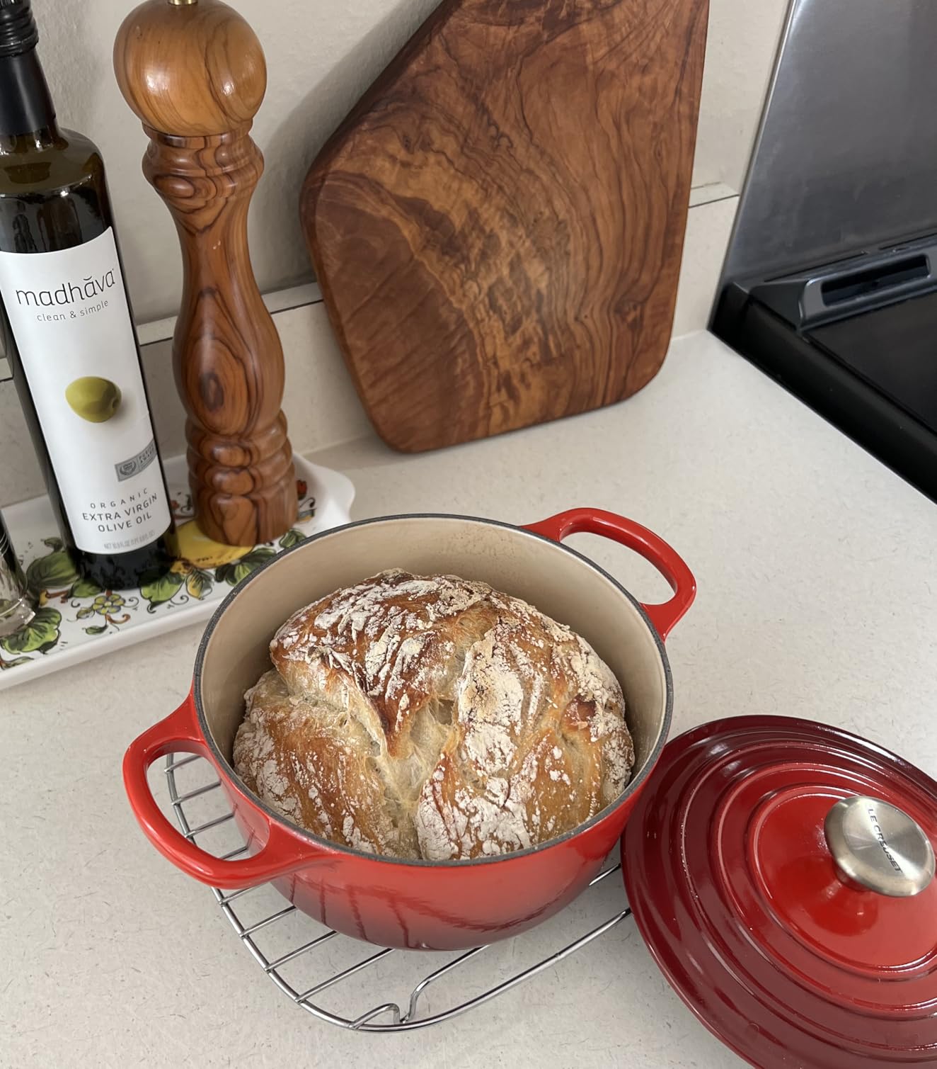 Le Creuset Enameled Cast Iron Round Dutch Oven, 7.25 qt., Cerise customer photo 1