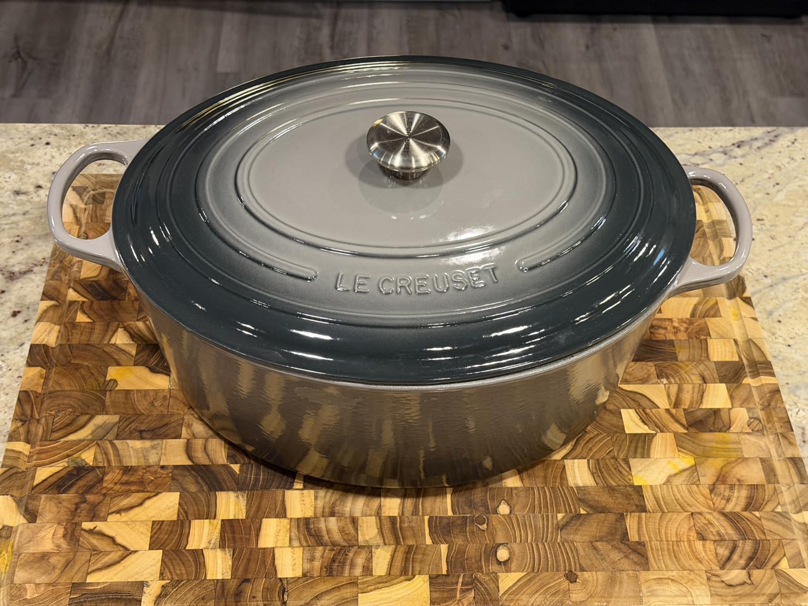 Le Creuset Enameled Cast Iron Oval Dutch Oven, 5 qt, Cerise customer photo 1