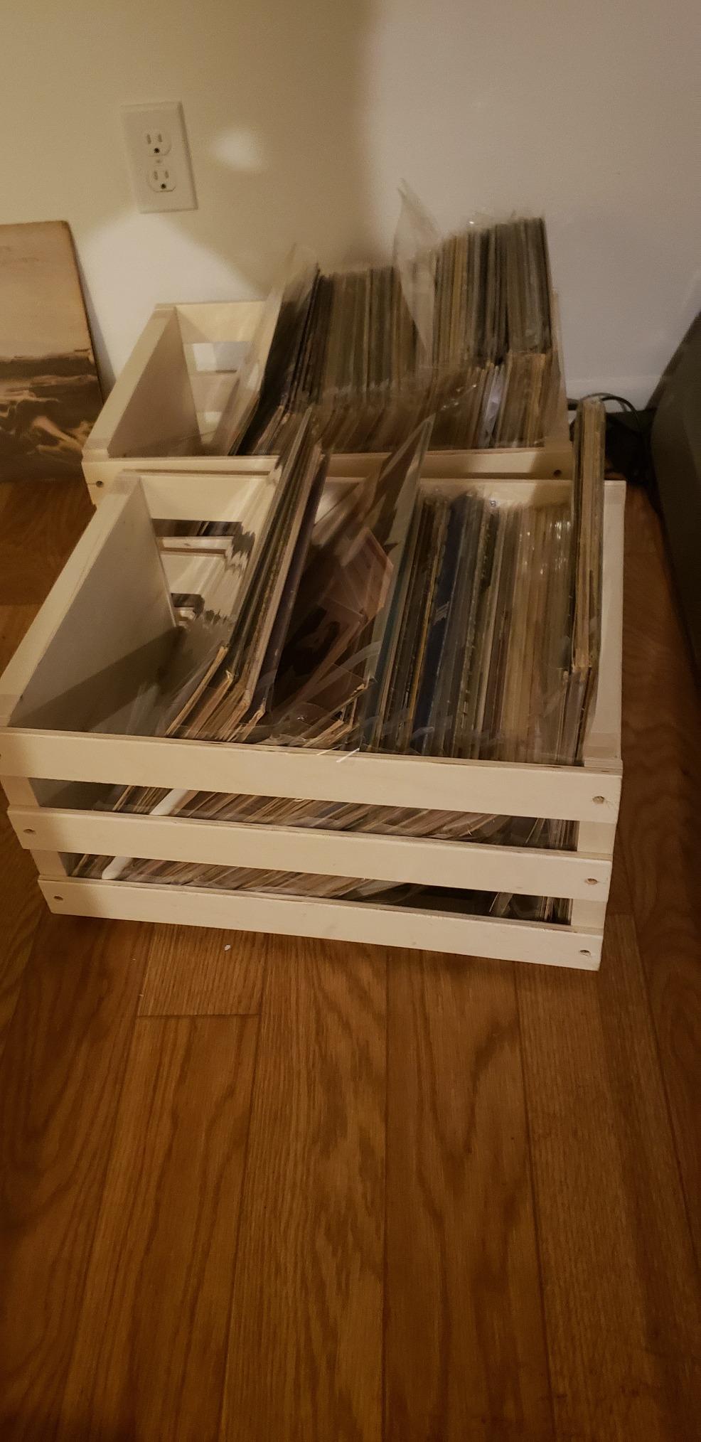 Crosley AC1004A-NA Record Storage Crate Holds up to 75 Albums, Natural customer photo 2