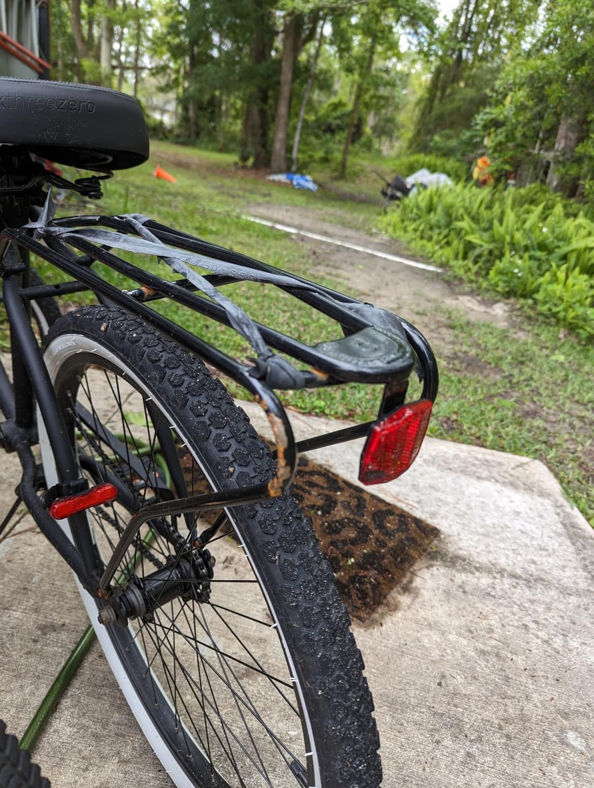 sixthreezero Around The Block Men's Beach Cruiser Bike, Hybrid Bicycle with Rear Rack customer photo 1