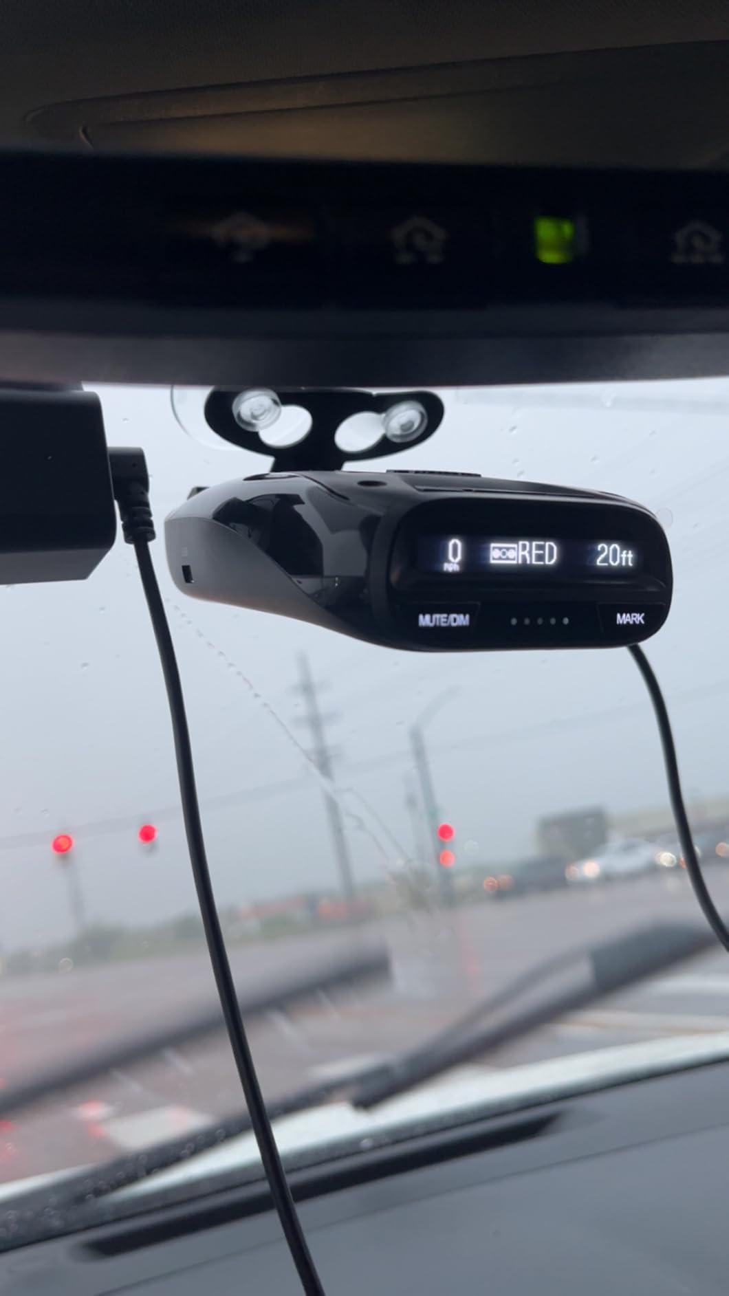 Uniden DFR7 Super Long Range Wide Band Laser/Radar Detector, Built-in GPS w/Mute Memory, Voice Alerts, Red Light & Speed Camera Alerts, OLED Display, Black customer photo 1