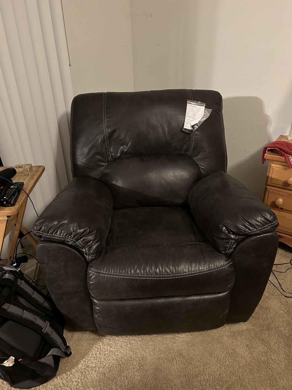 Signature Design by Ashley Tambo Rocker Recliner Chair, Pewter customer photo 2