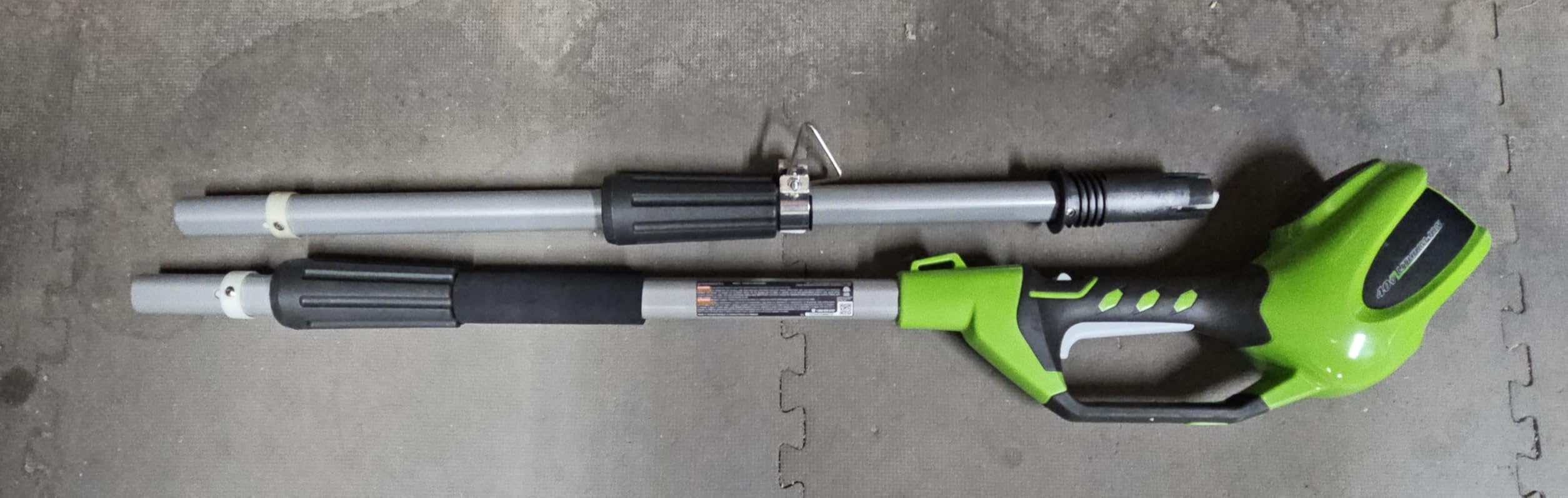 Greenworks 40V 8 in Pole Saw Hedge Trimmer Kit, 2.0 Ah Battery and Charger customer photo 1