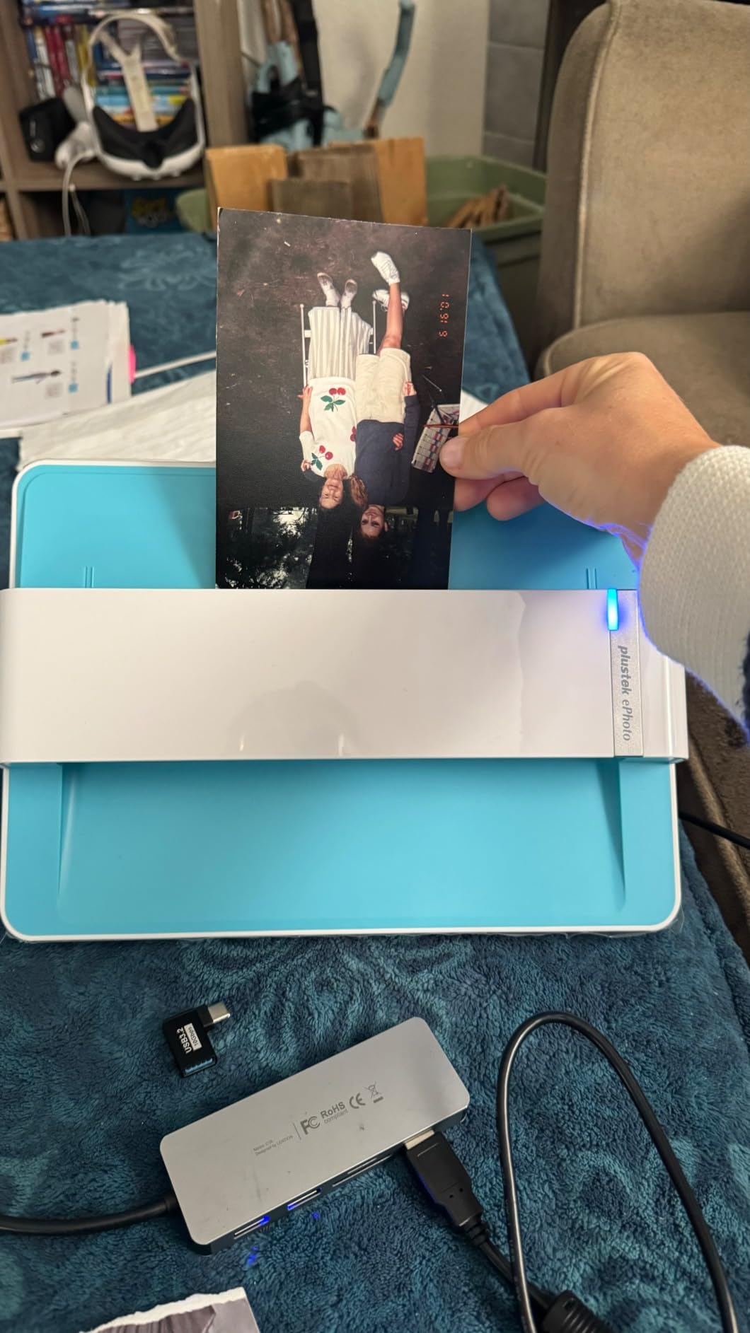 Plustek Photo Scanner ePhoto Z300, Scans 4x6 inch Photos in 2 Seconds, Auto crop and deskew with CCD Sensor, Supports Mac and PC | Special Roller Design for Cover Old Photo, Built-in Toshiba High Quality CCD image Sensor, with Auto crop and deskew Function customer photo 1
