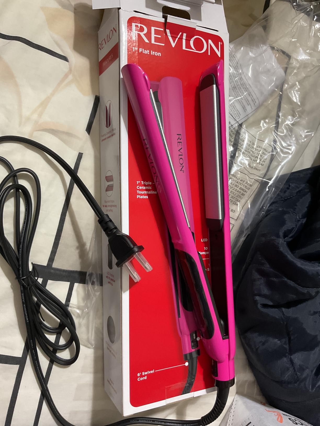 Revlon Smooth Brilliance Ceramic Hair Flat Iron | Smooth Glide and Ultra-Sleek Sylas, (1 in) customer photo 1
