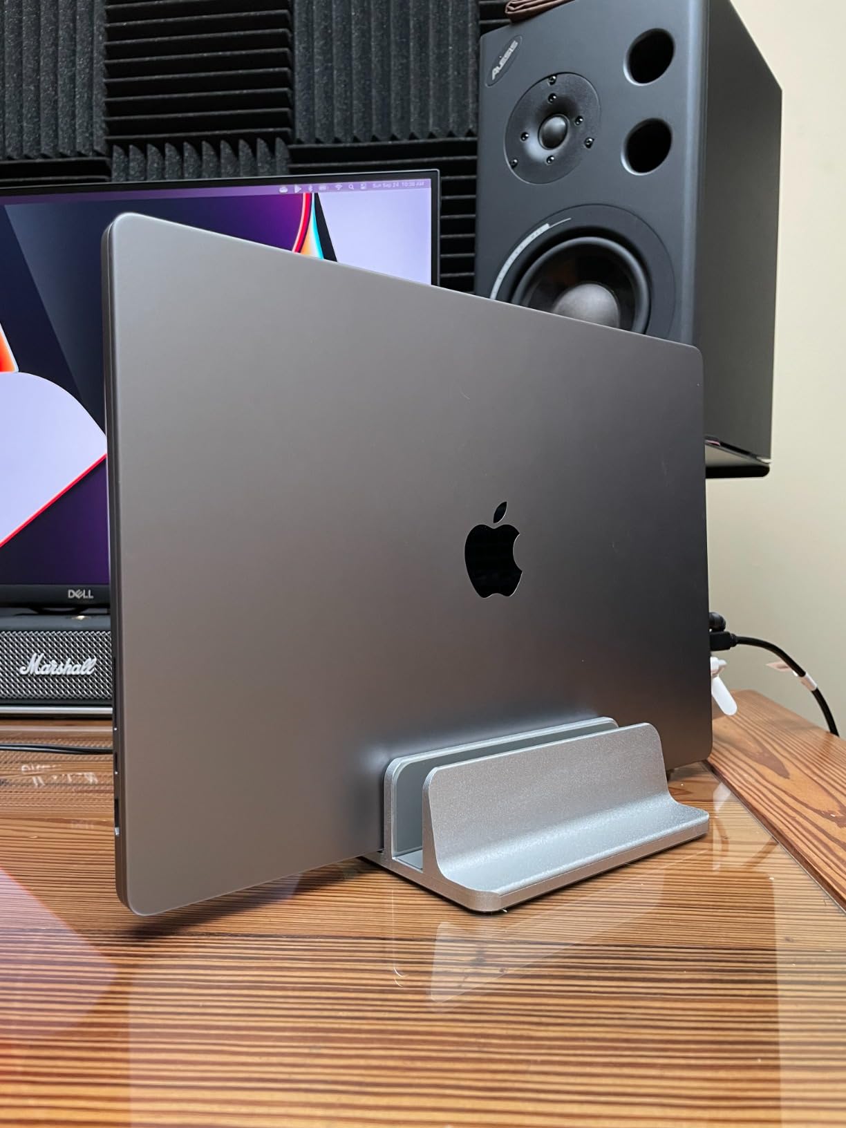 OMOTON Dual Vertical Desk Laptop Stand Holder, Fits MacBook Air/Pro, Silver customer photo 2