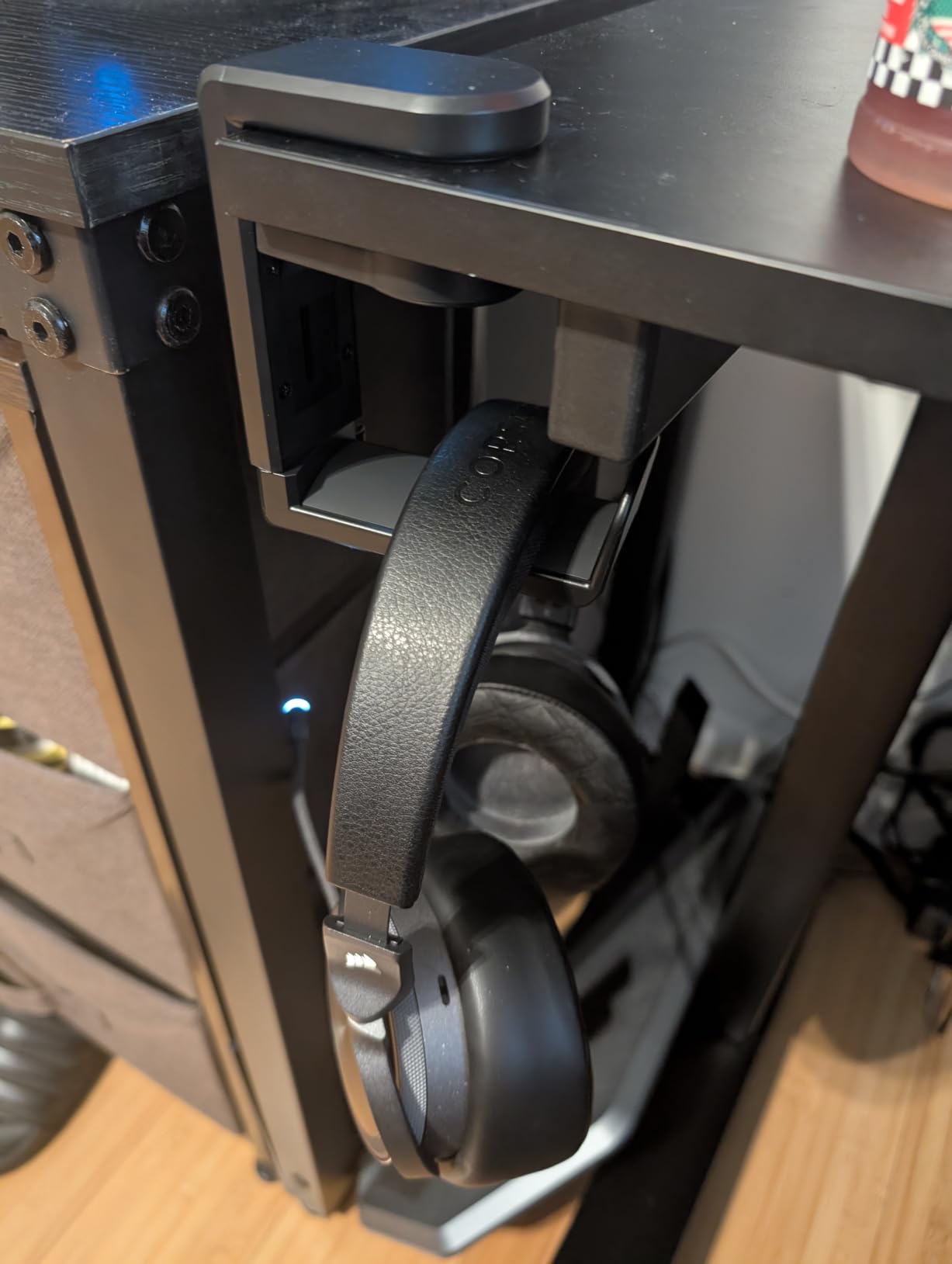 EURPMASK Rotating Headphone Stand,Adjustable Clamp-on Headset Holder Hanger | 360 Degree Swivel,Headset Hook Under Desk,No Residue,Cable Organizer,Soft Rubber Pads,Keep Headphones Secure&Desk Tidy,Black customer photo 2