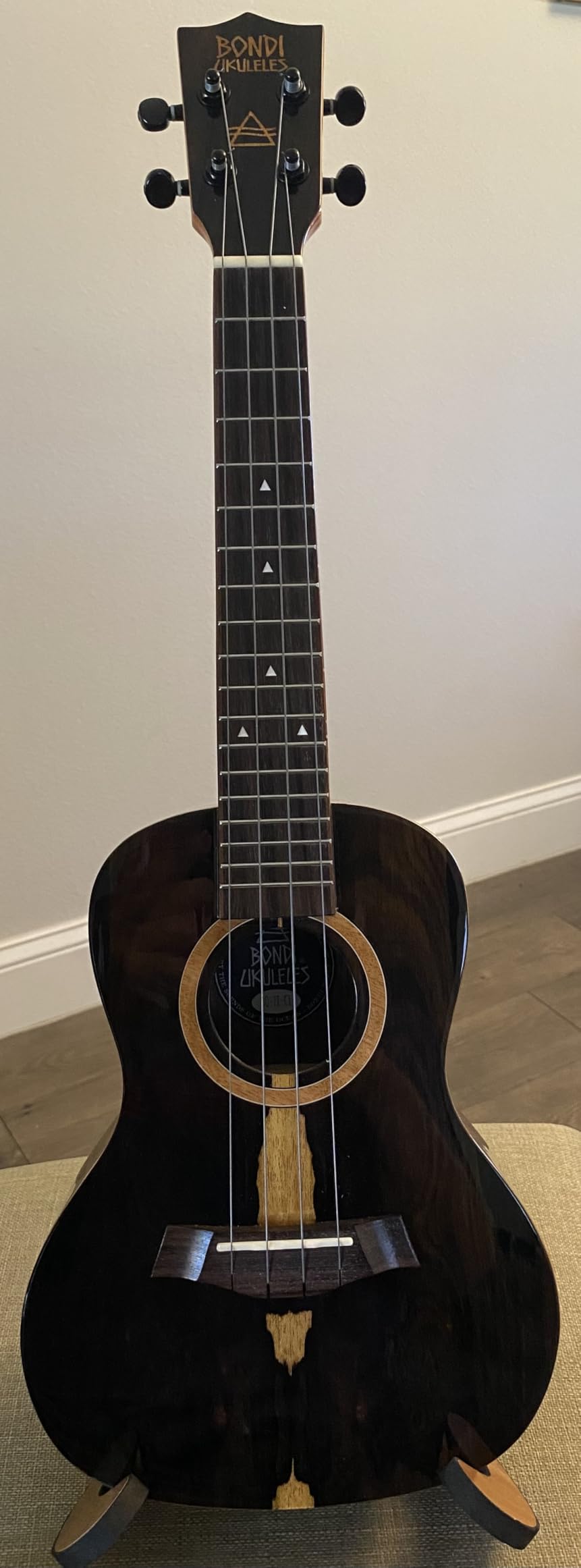 Martin Premium Polygut Ukulele Strings M625, Tenor-Gauge Graphite Gray Ukulele Strings customer photo 1