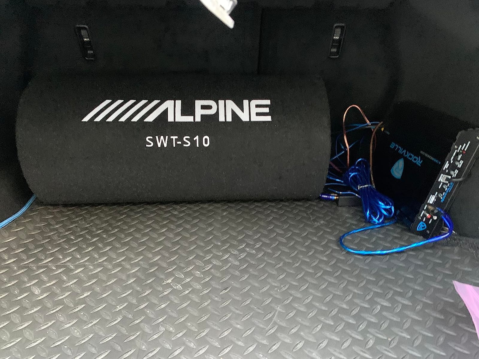 Alpine SWT-S10 1200W Max (250W RMS) Single 10
