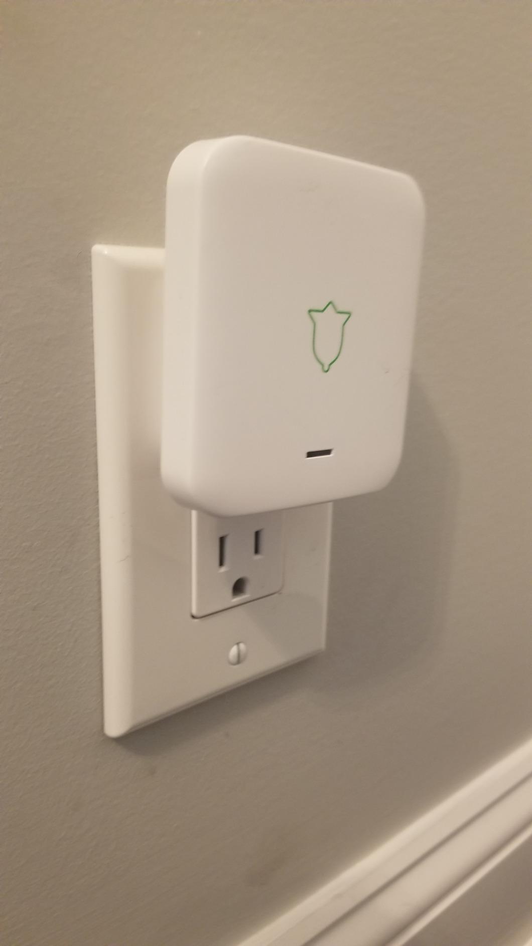 AVANTEK Wireless Doorbell, 1000 ft Range, 1 Button + 2 Receivers, White customer photo 1