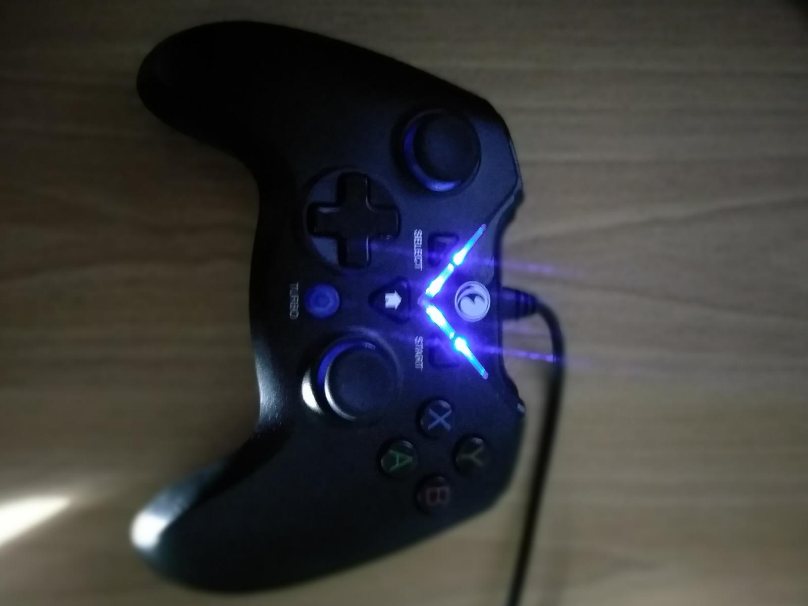V-one Wired USB Gaming Controller Gamepad Joystick for PC (Windows XP/7/8/10/11) & Steam & Android & PS3 - Red customer photo 1