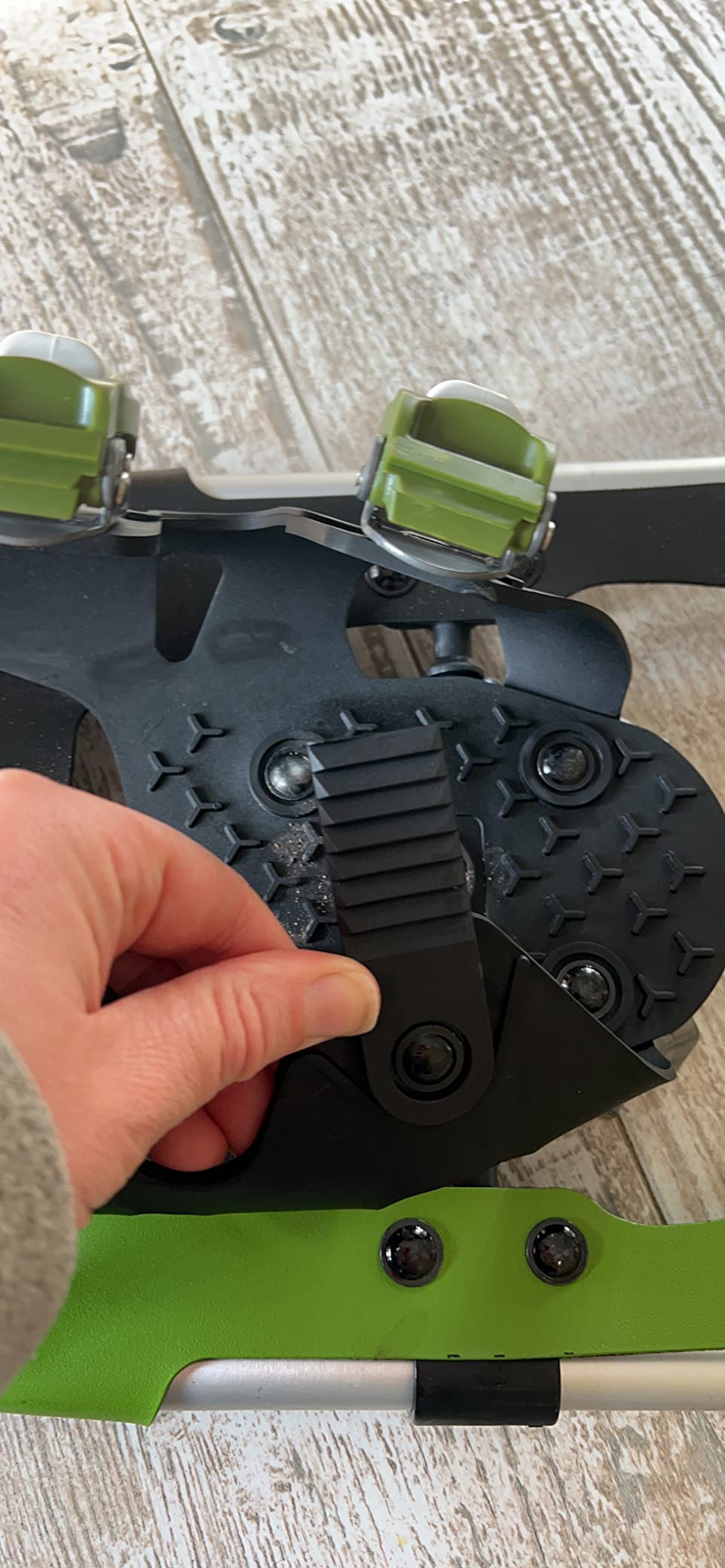Yukon Charlie's Sherpa Snowshoe, Snowshoes for Men & Women, Snowshoeing Kits for All Skill Levels, Multiple Sizes & Models customer photo 2