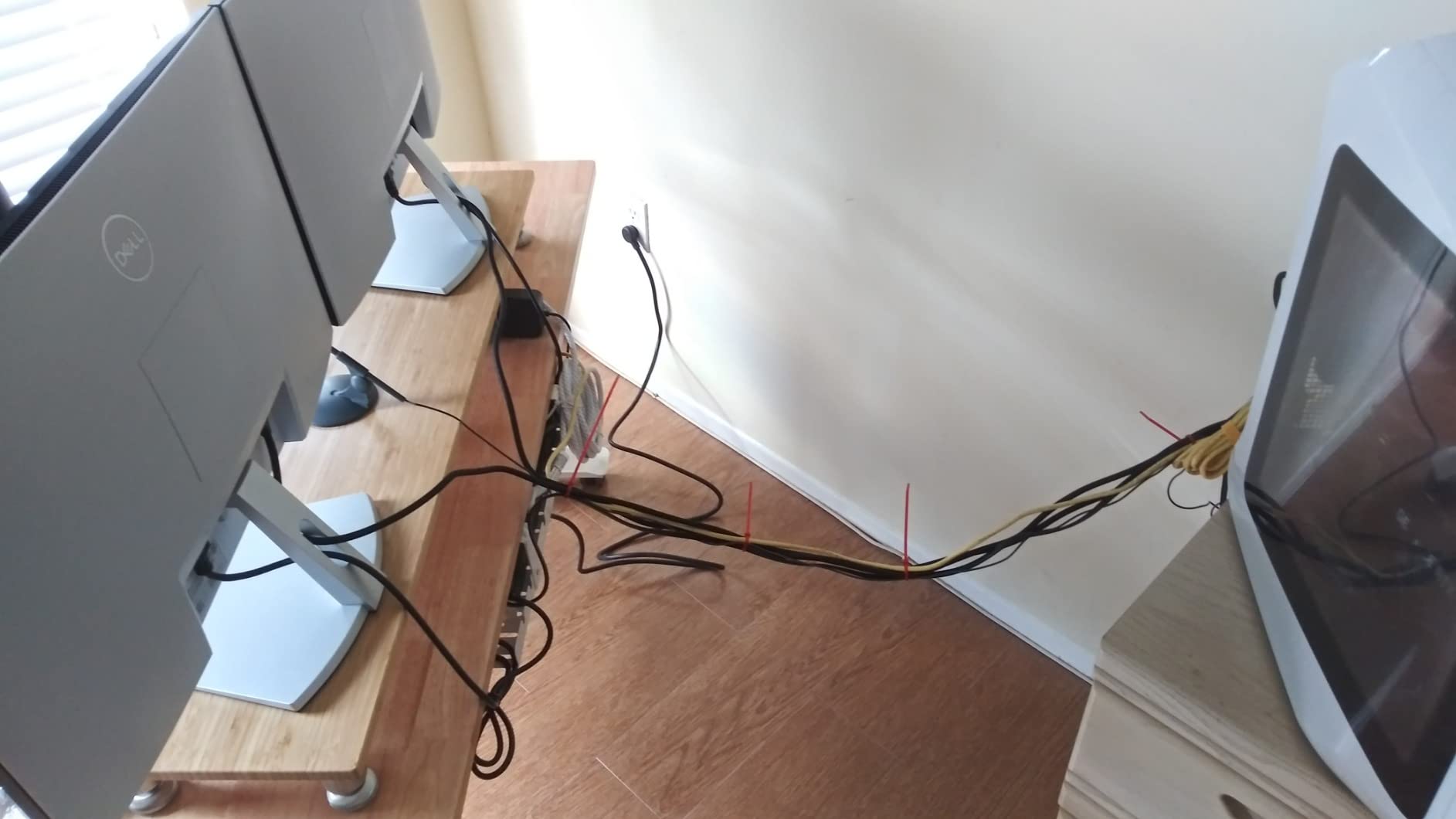 CableGeeker Cable Management Sleeve, 10ft (120 inch) - 1.5 inch customer photo 1