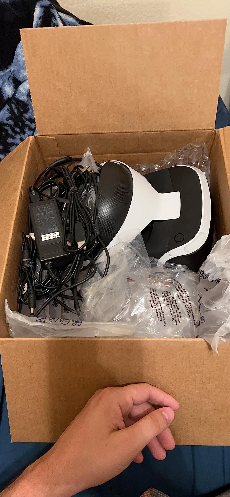 PlayStation VR Headset + Camera Bundle [Discontinued] (Renewed) customer photo 1