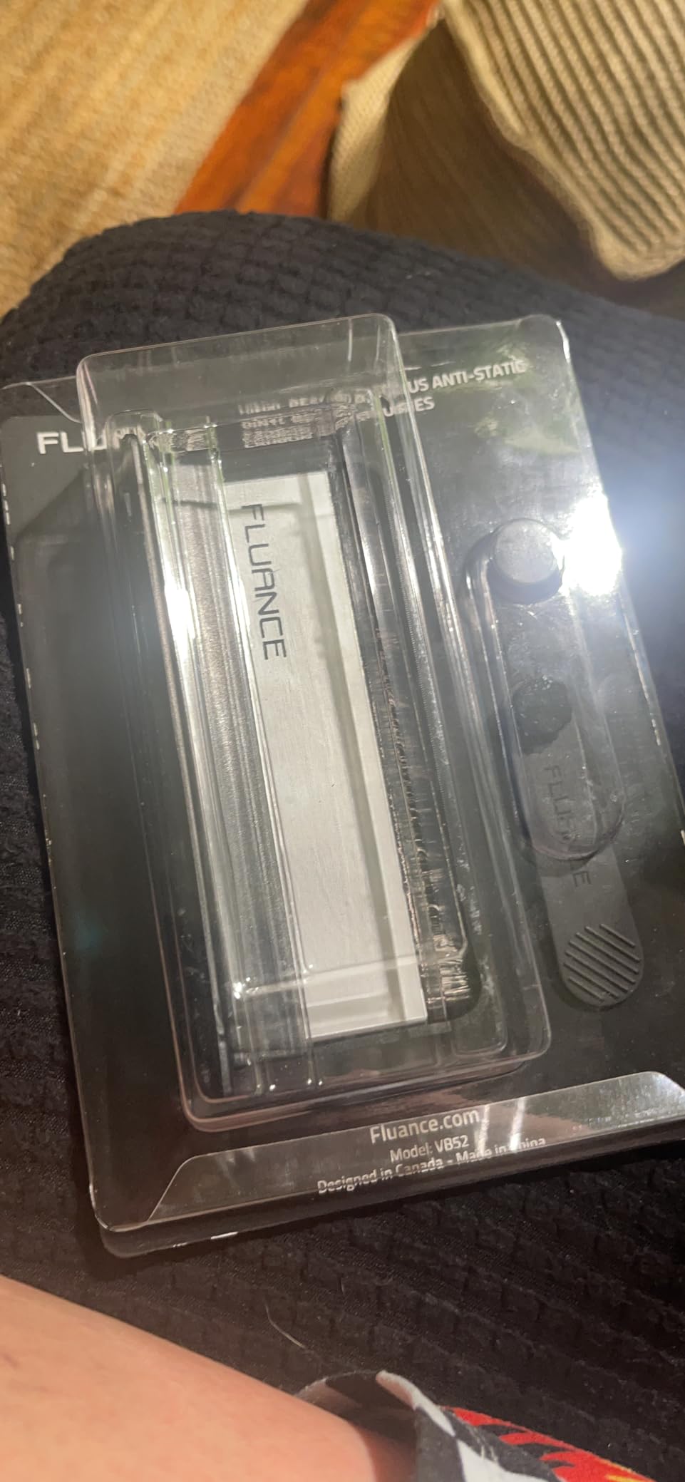 Fluance Vinyl Record & Stylus Cleaning Kit with 2-in-1 Anti-Static Carbon Fiber & Soft Velvet LP Brush and Stylus Brush (VB52) customer photo 2