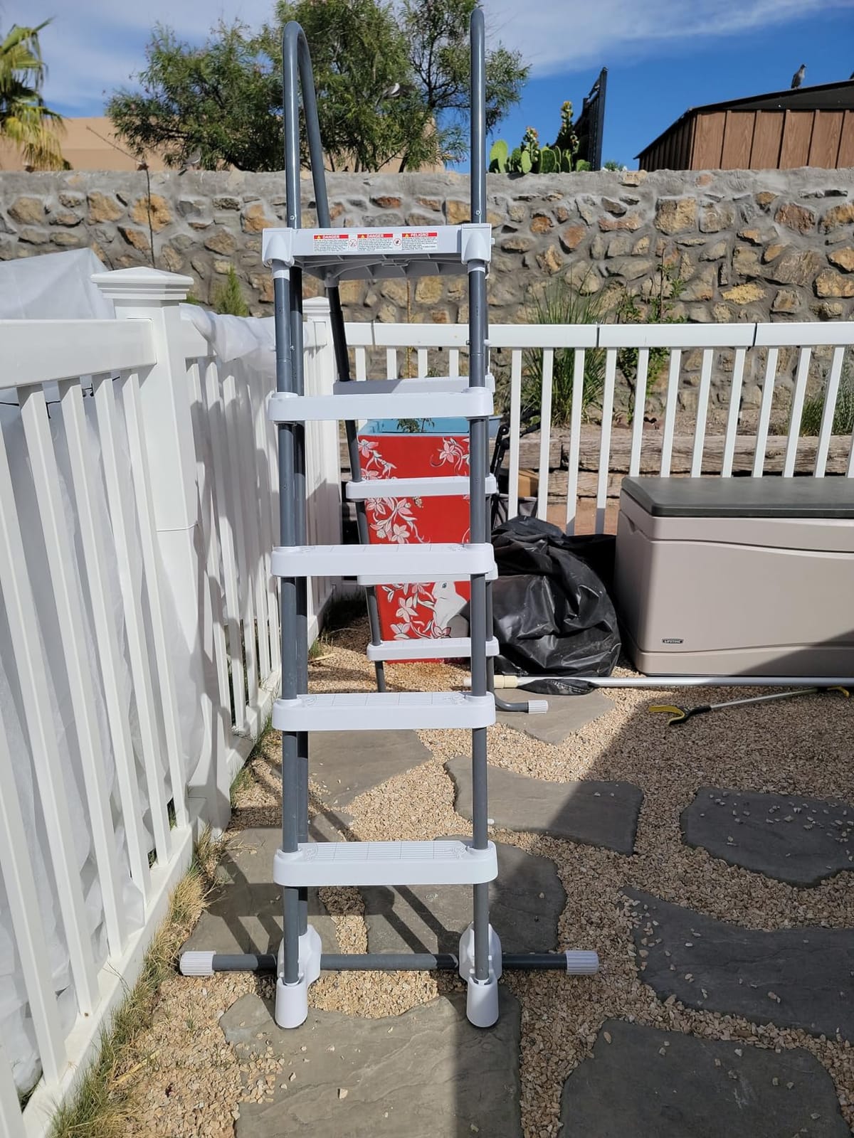 Intex 28077E Heavy Duty Deluxe Pool Ladder with Removable Steps for 52 Inch Depth Above Ground Pools customer photo 1