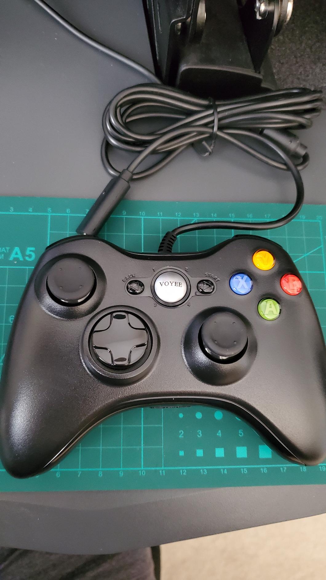 VOYEE PC Controller, Wired Compatible with Xbox 360 & Slim/Windows 10/8/7 customer photo 2