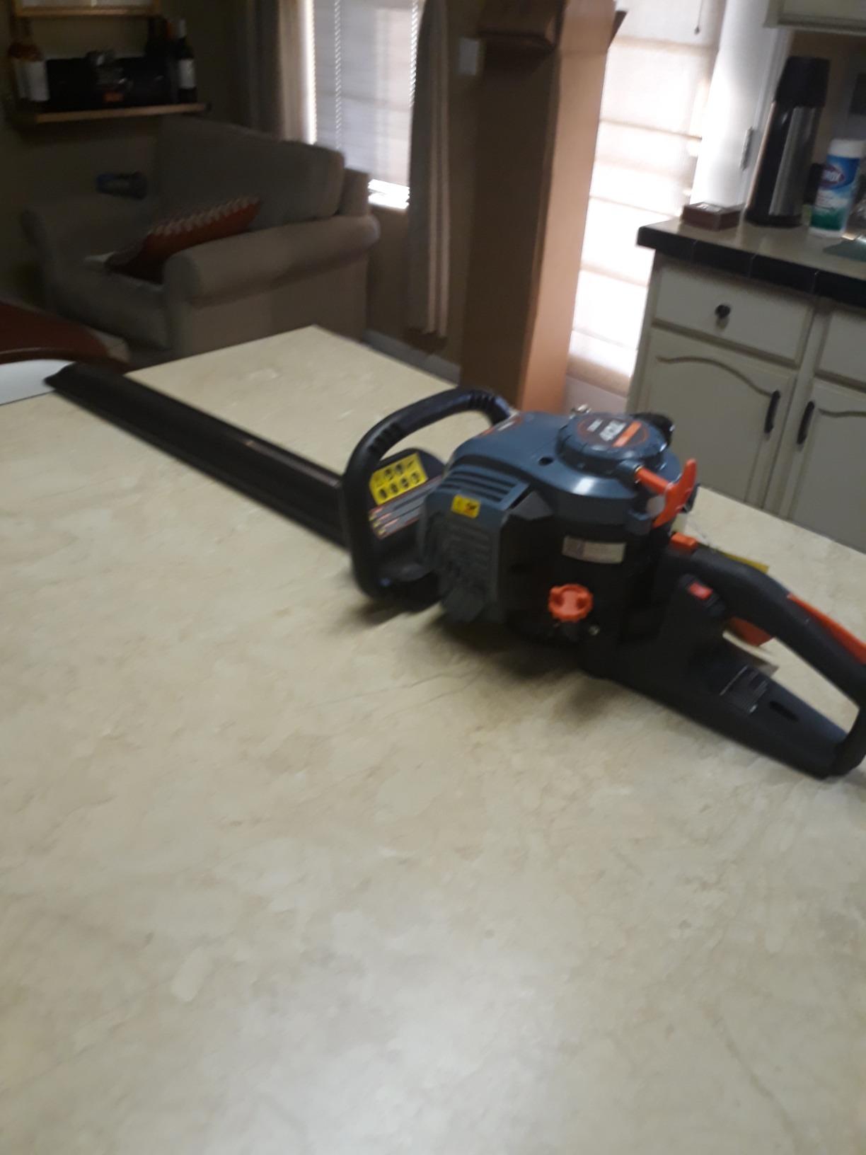 SENIX 4QL 26.5cc 22-Inch Gas Hedge Trimmer, 1-1/8
